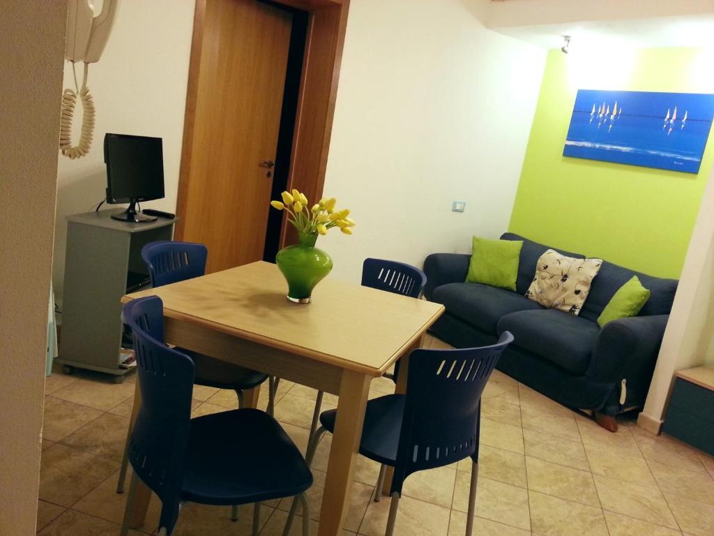 Apartament Il Cortile Fiorito Trapani Zewnętrze zdjęcie