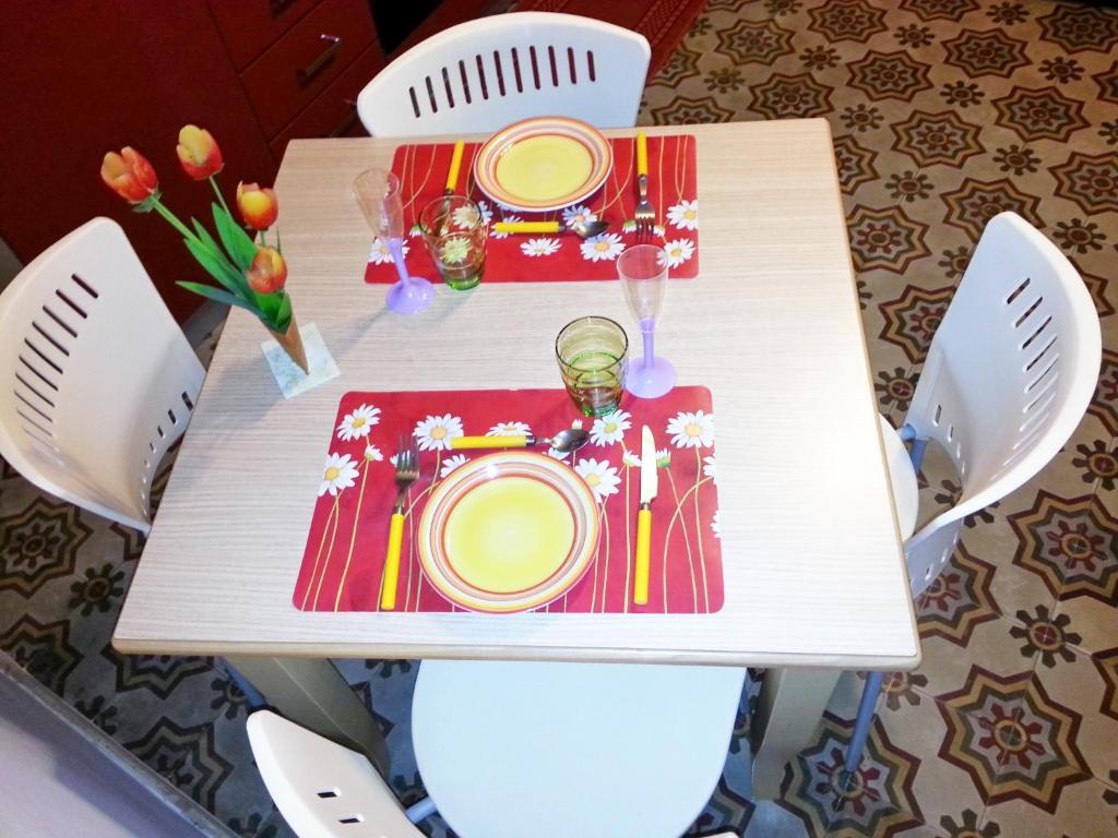 Apartament Il Cortile Fiorito Trapani Zewnętrze zdjęcie