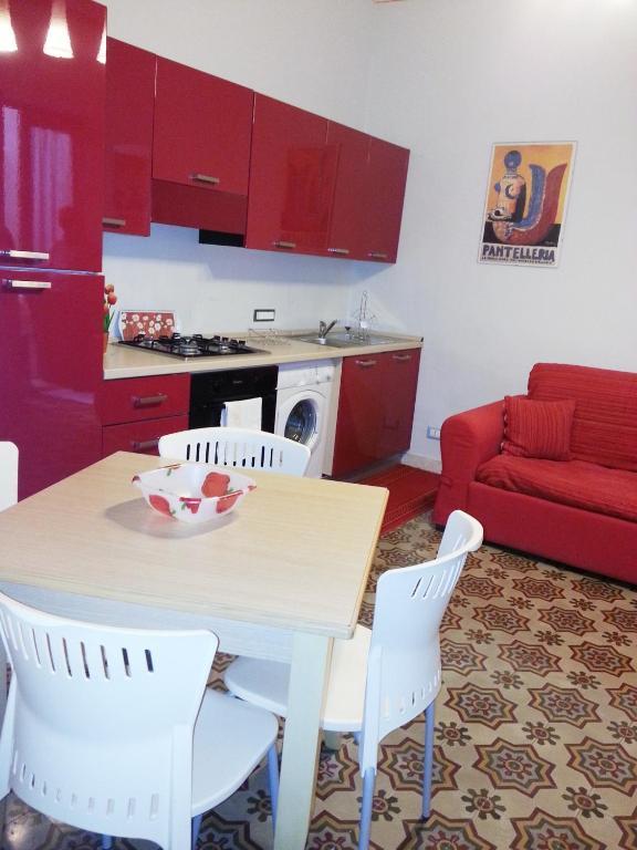 Apartament Il Cortile Fiorito Trapani Zewnętrze zdjęcie
