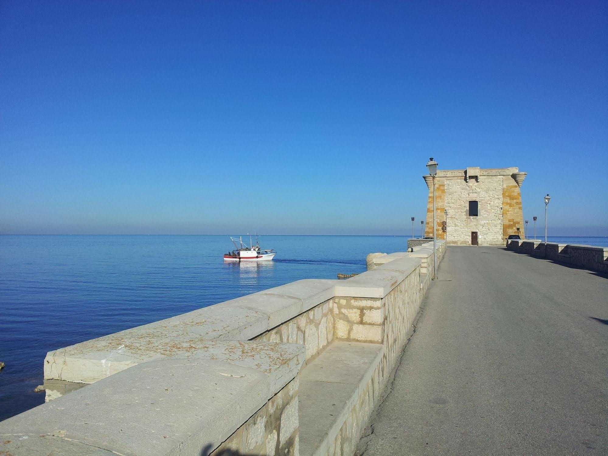 Apartament Il Cortile Fiorito Trapani Zewnętrze zdjęcie